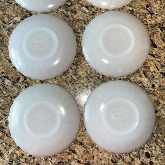 Vintage Anchor Hocking Milk Glass Gold Rim 6” Saucer | Set of 7 - Picture 4 of 8